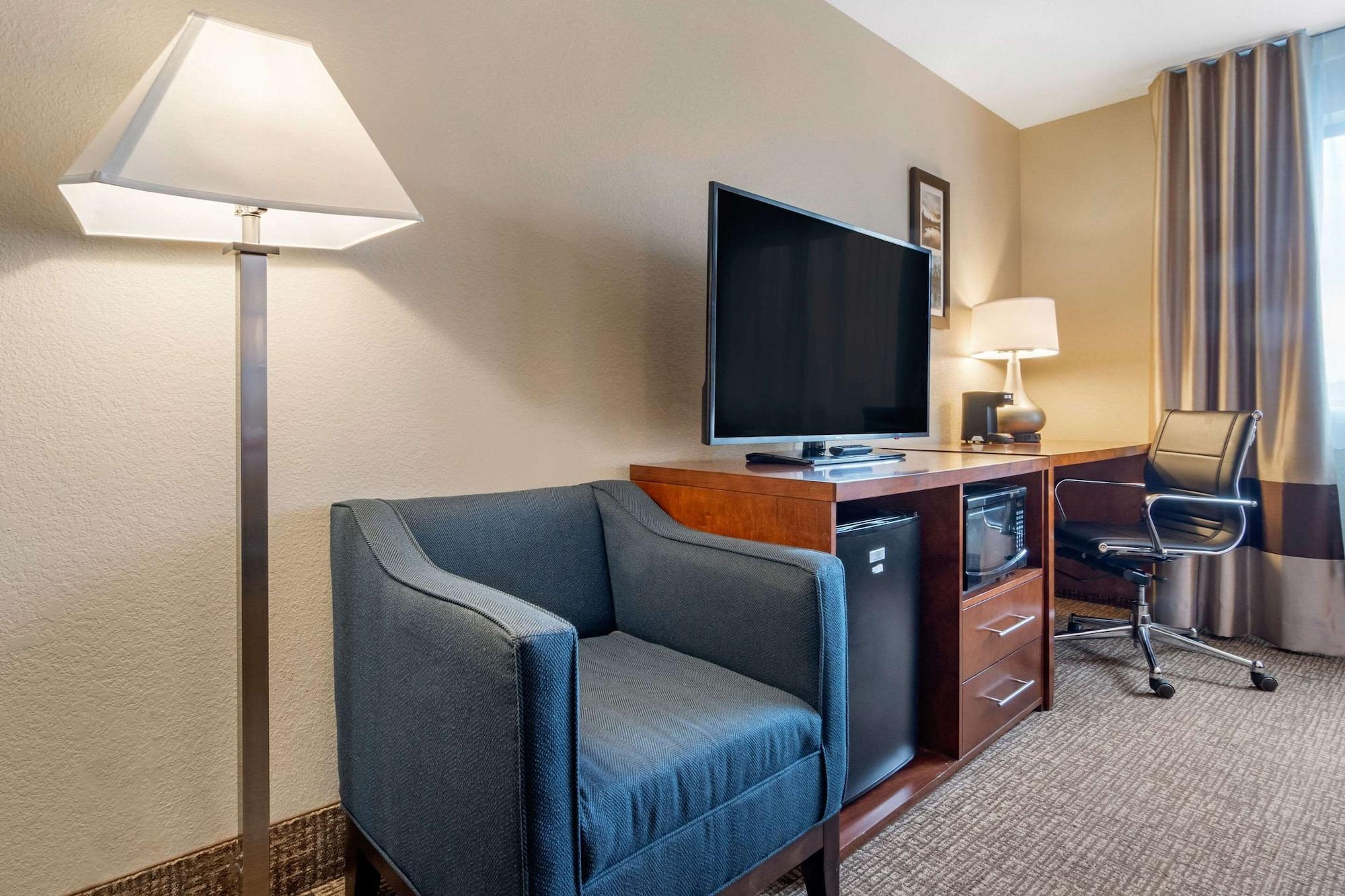 Comfort Inn & Suites South Hill I-85 Luaran gambar