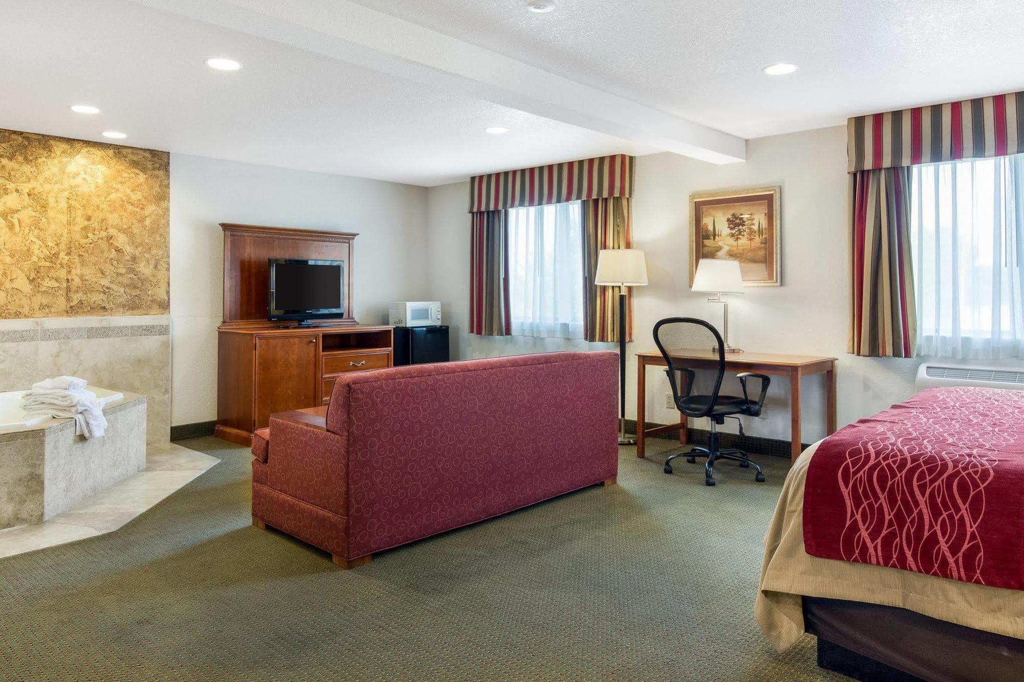 Comfort Inn & Suites South Hill I-85 Luaran gambar